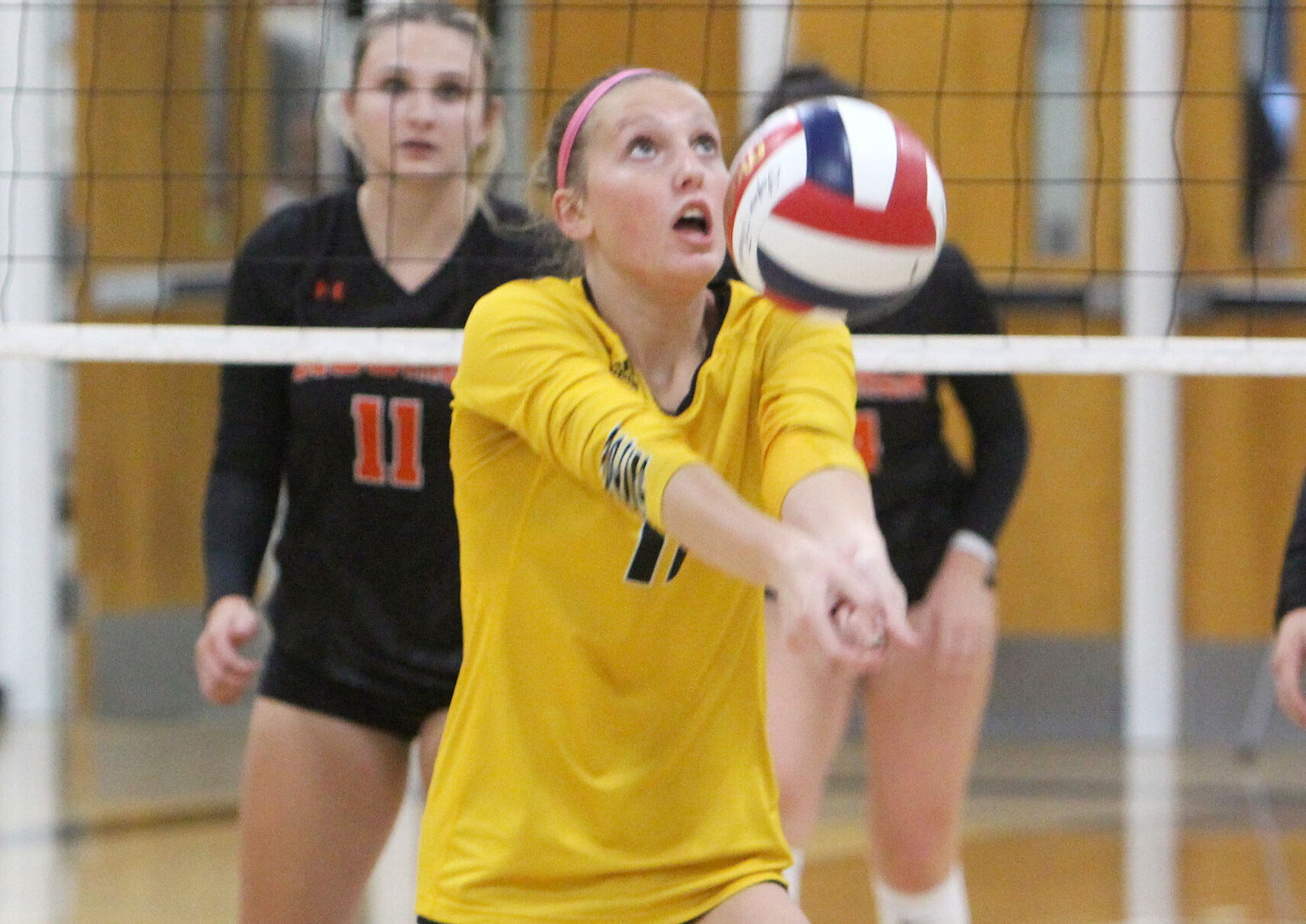 Bloomer at Cadott volleyball 9-13-22